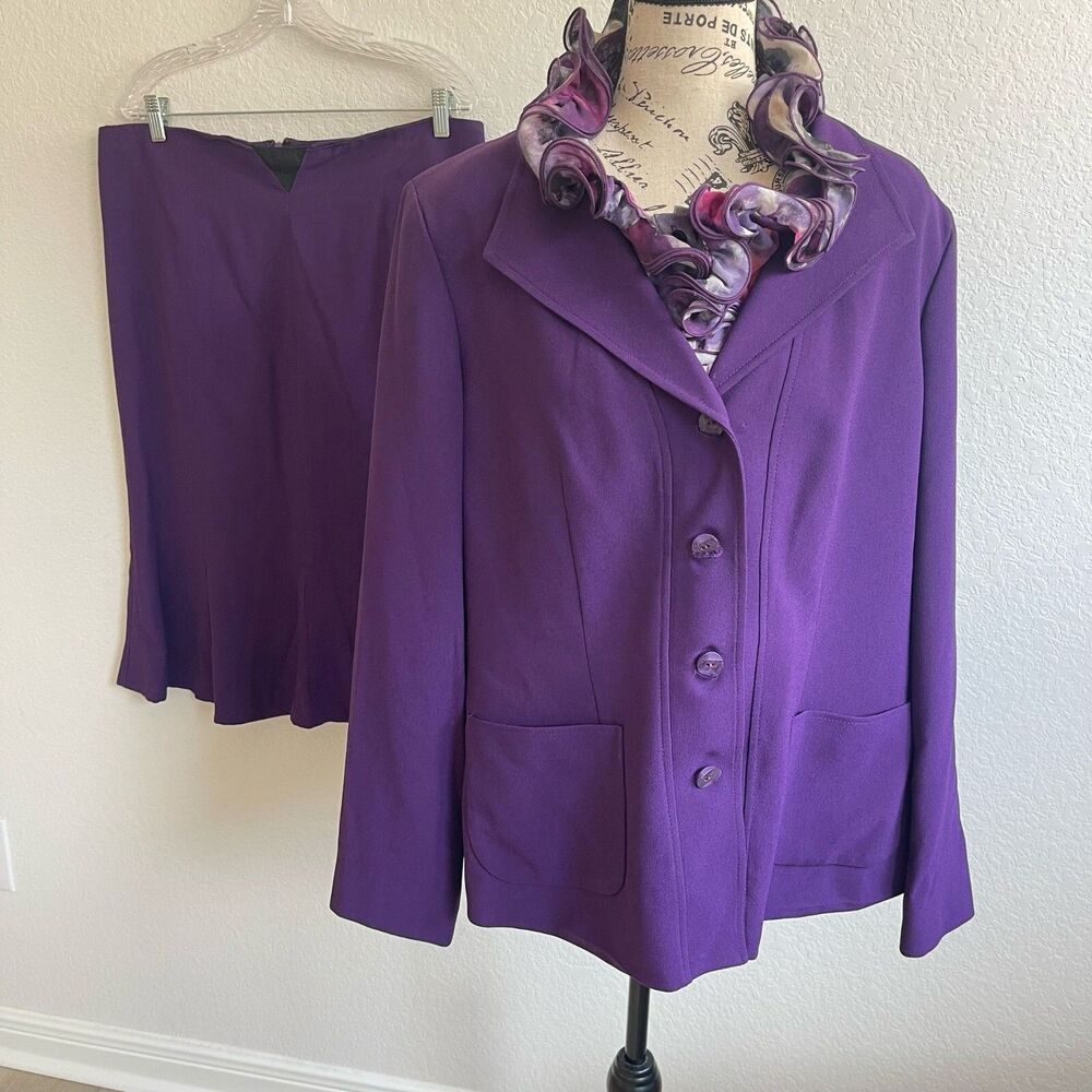 Women's Purple Tailored Blazer and Skirt Suit Set